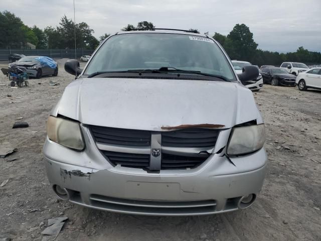 2005 Dodge Grand Caravan SXT