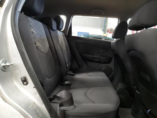 2011 KIA Soul +