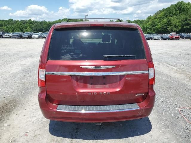 2011 Chrysler Town & Country Limited