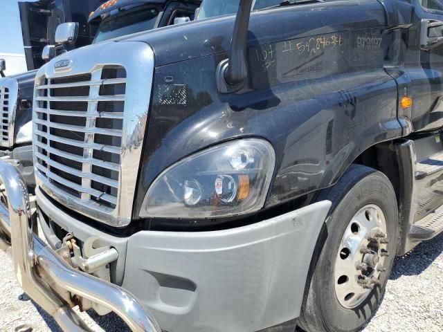 2016 Freightliner Cascadia 125