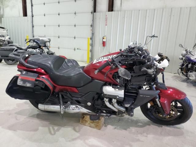 2014 Honda CTX1300 A