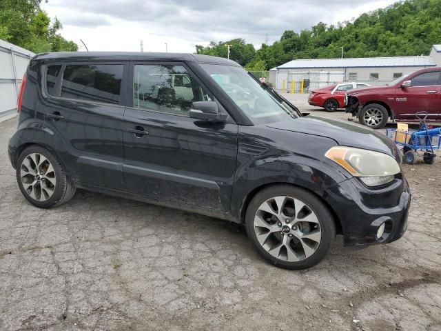 2013 KIA Soul +