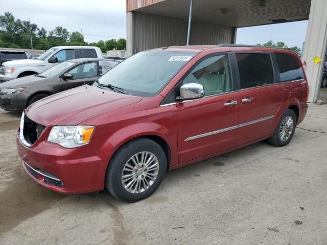 2011 Chrysler Town & Country Touring L