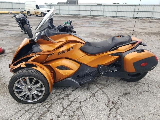 2014 Can-Am Spyder Roadster ST