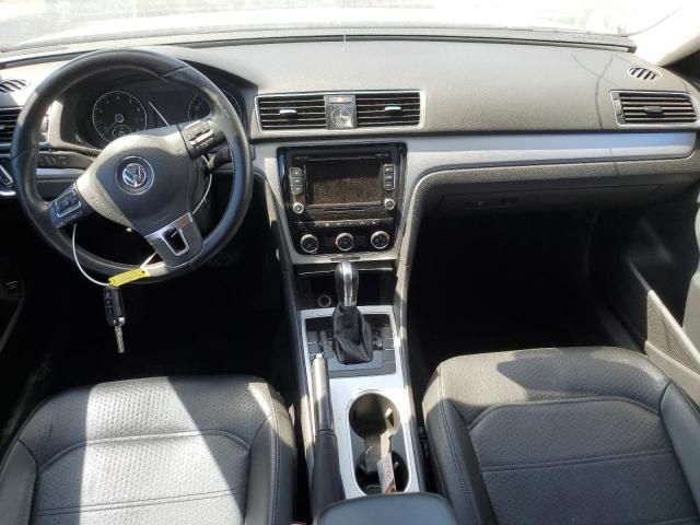 2013 Volkswagen Passat SE