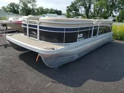 Salvage boats for sale at Mcfarland, WI auction: 2015 Bennche Pontoon