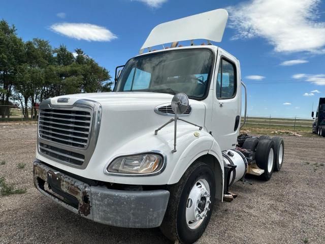 2011 Freightliner M2 112 Medium Duty