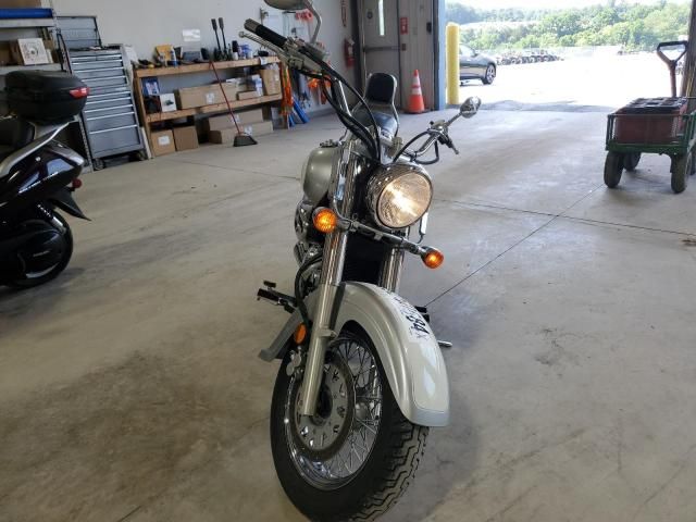 2004 Suzuki VL800