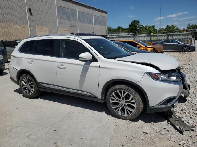 2017 Mitsubishi Outlander SE