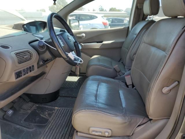 2004 Nissan Quest S