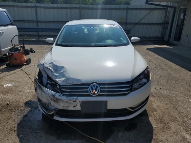 2015 Volkswagen Passat S