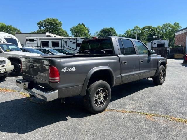 2004 Dodge Dakota Quad Sport