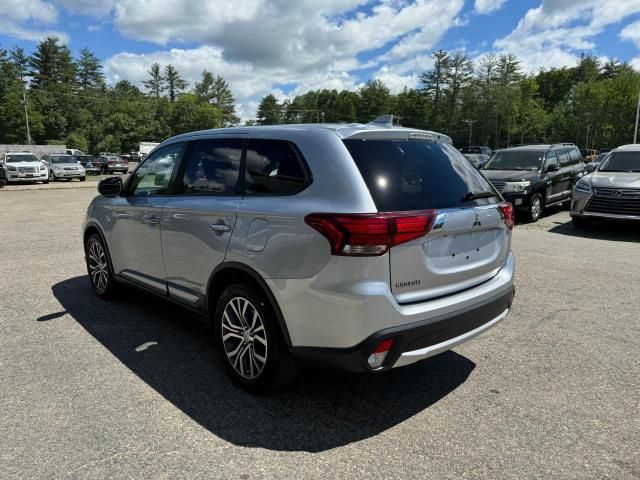 2017 Mitsubishi Outlander SE