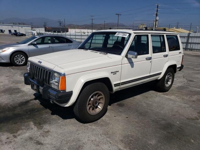 1987 Jeep Cherokee Laredo