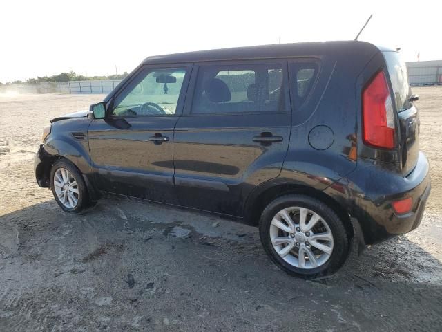 2013 KIA Soul +