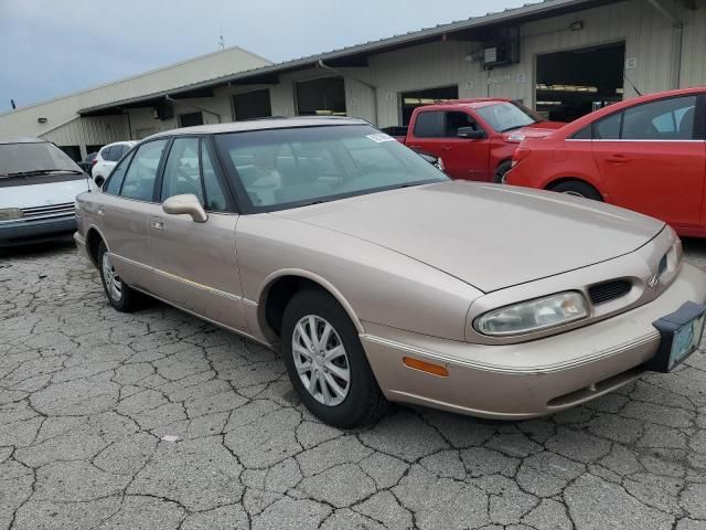 1999 Oldsmobile 88 Base