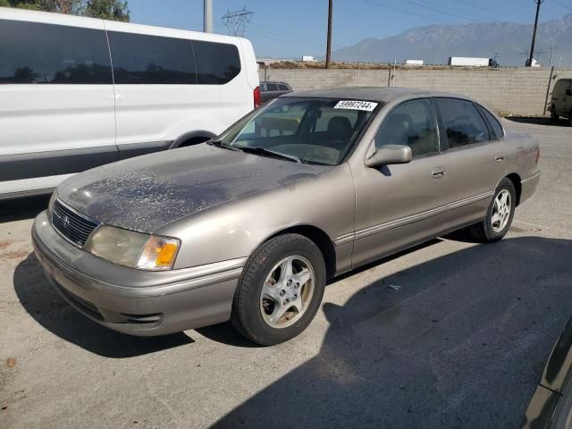 1999 Toyota Avalon XL