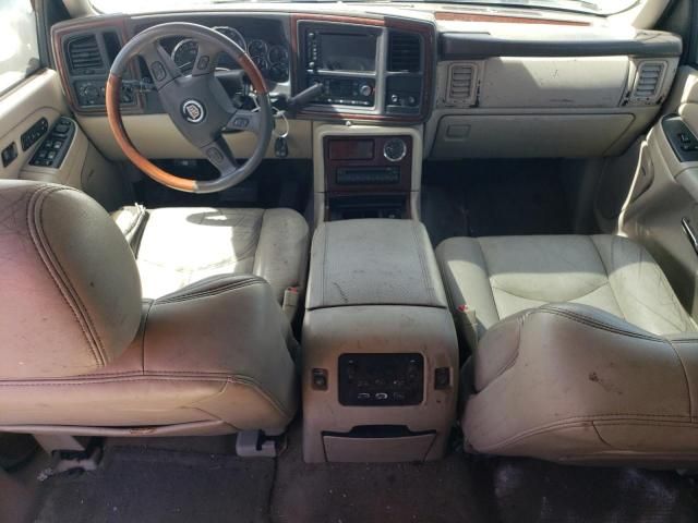 2005 Cadillac Escalade Luxury