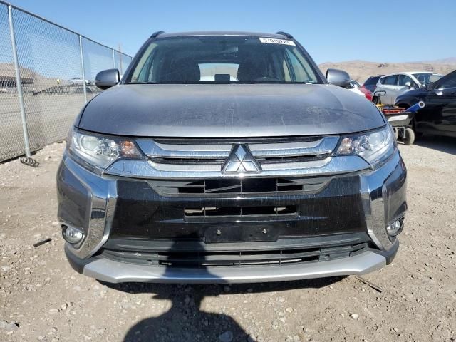 2016 Mitsubishi Outlander SE