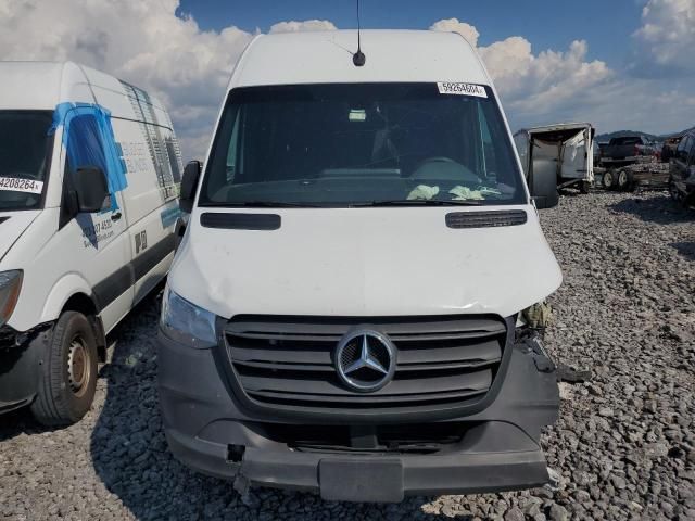 2021 Mercedes-Benz Sprinter 2500