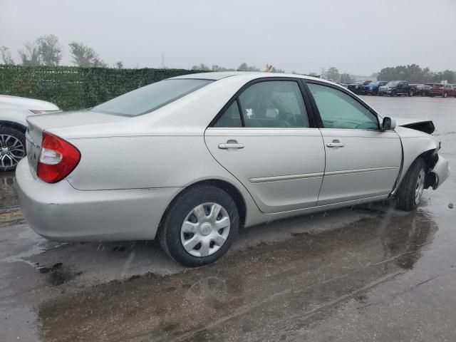 2004 Toyota Camry LE