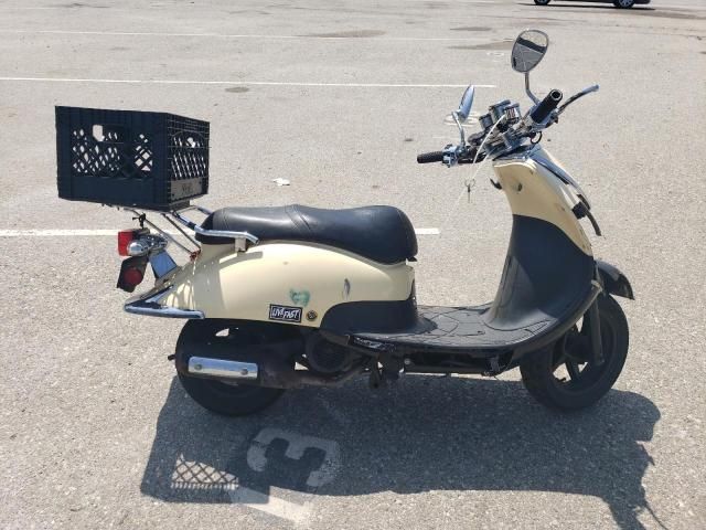 2014 SYM Fiddle II 125