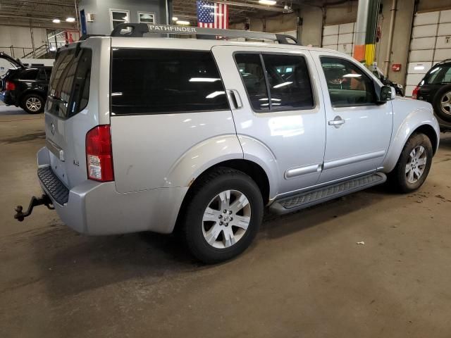 2006 Nissan Pathfinder LE