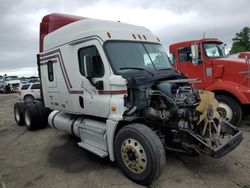 Salvage cars for sale from Copart Woodhaven, MI: 2014 Freightliner Cascadia 125