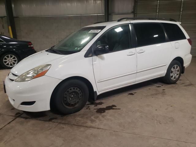 2008 Toyota Sienna CE