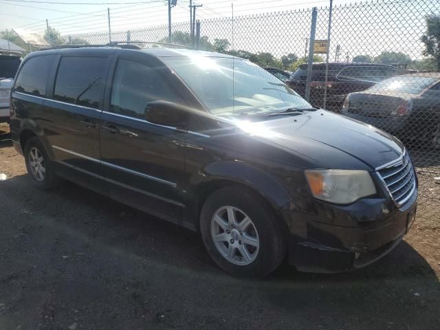 2009 Chrysler Town & Country Touring