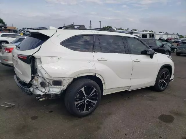 2021 Toyota Highlander XSE