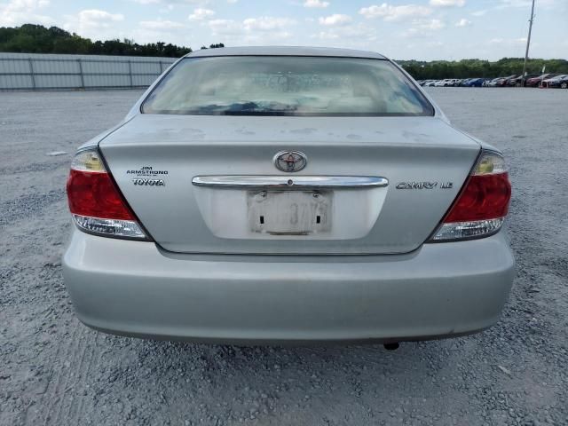 2005 Toyota Camry LE