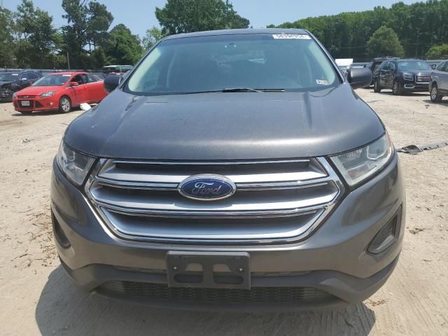 2015 Ford Edge SE