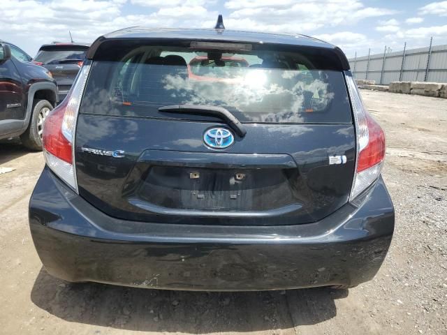 2016 Toyota Prius C