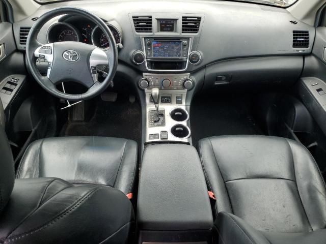 2013 Toyota Highlander Base