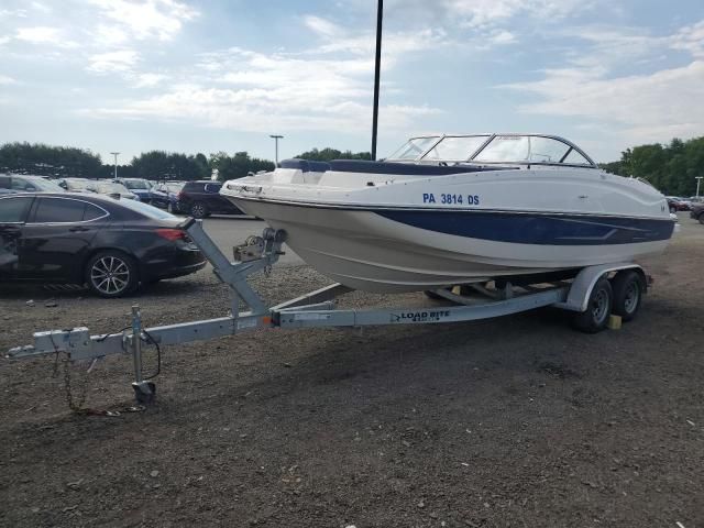 2014 Bayliner Marine Lot