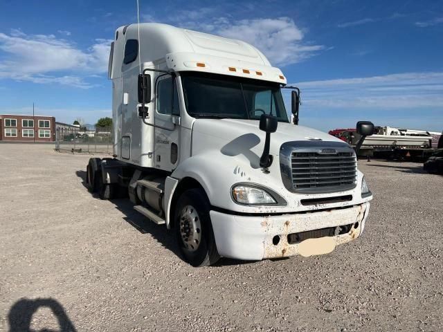 2006 Freightliner Conventional Columbia