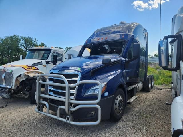 2023 Freightliner Cascadia 126