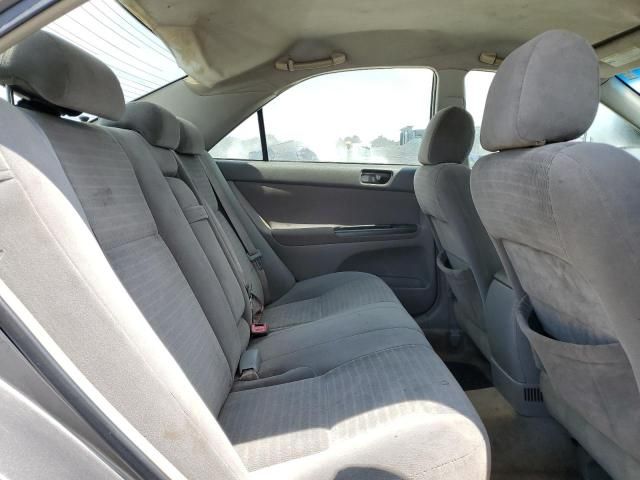 2005 Toyota Camry LE