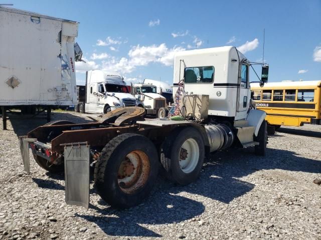 2014 Kenworth Construction T800