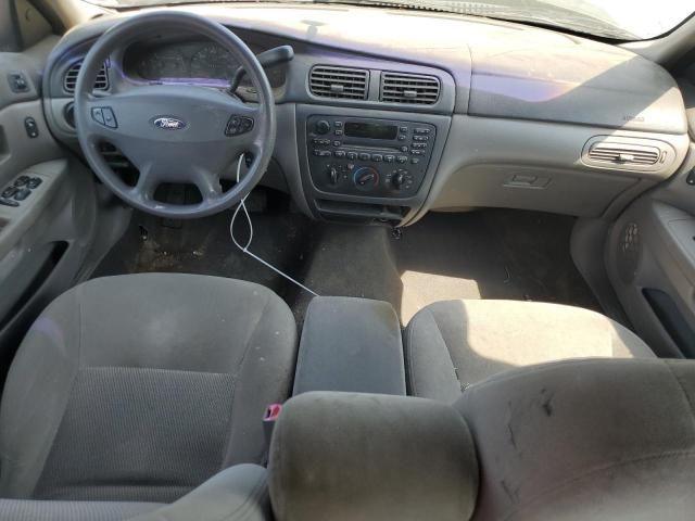 2003 Ford Taurus SE