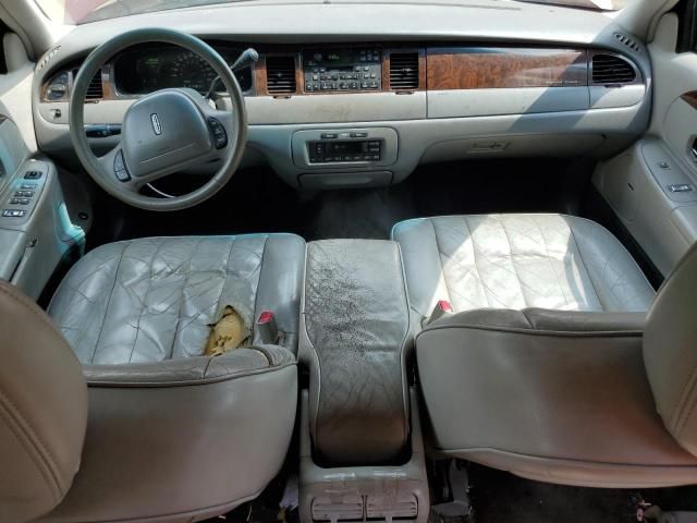 1998 Lincoln Town Car Executive