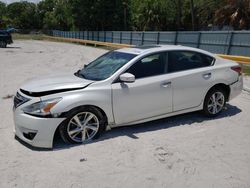 Salvage cars for sale at Fort Pierce, FL auction: 2014 Nissan Altima 2.5