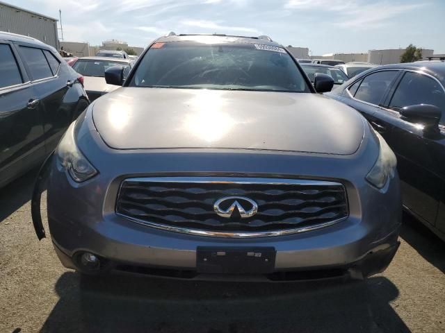 2011 Infiniti FX35