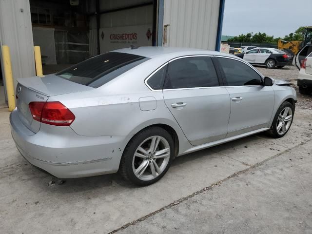 2014 Volkswagen Passat SEL