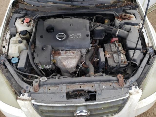 2003 Nissan Altima Base