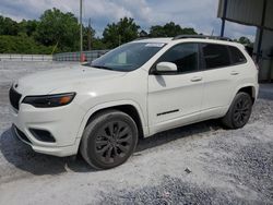 Carros salvage sin ofertas aún a la venta en subasta: 2019 Jeep Cherokee Limited