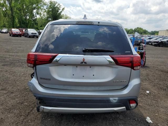 2017 Mitsubishi Outlander ES