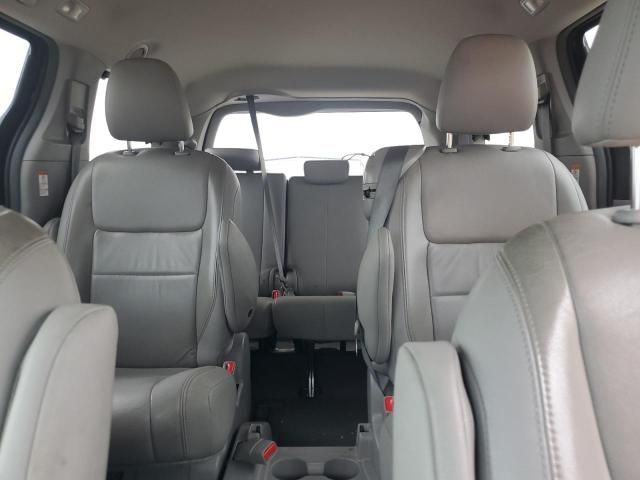 2017 Toyota Sienna XLE