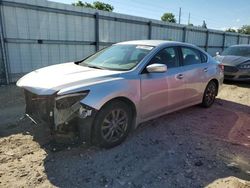 Salvage cars for sale at Lansing, MI auction: 2017 Nissan Altima 2.5